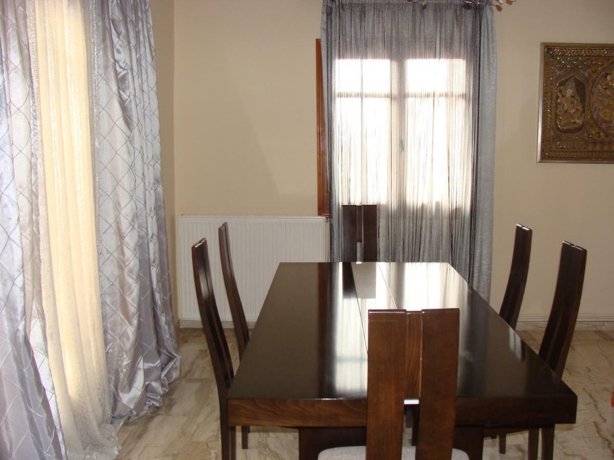 דירות Family Cozy House נאפפליו מראה חיצוני תמונה