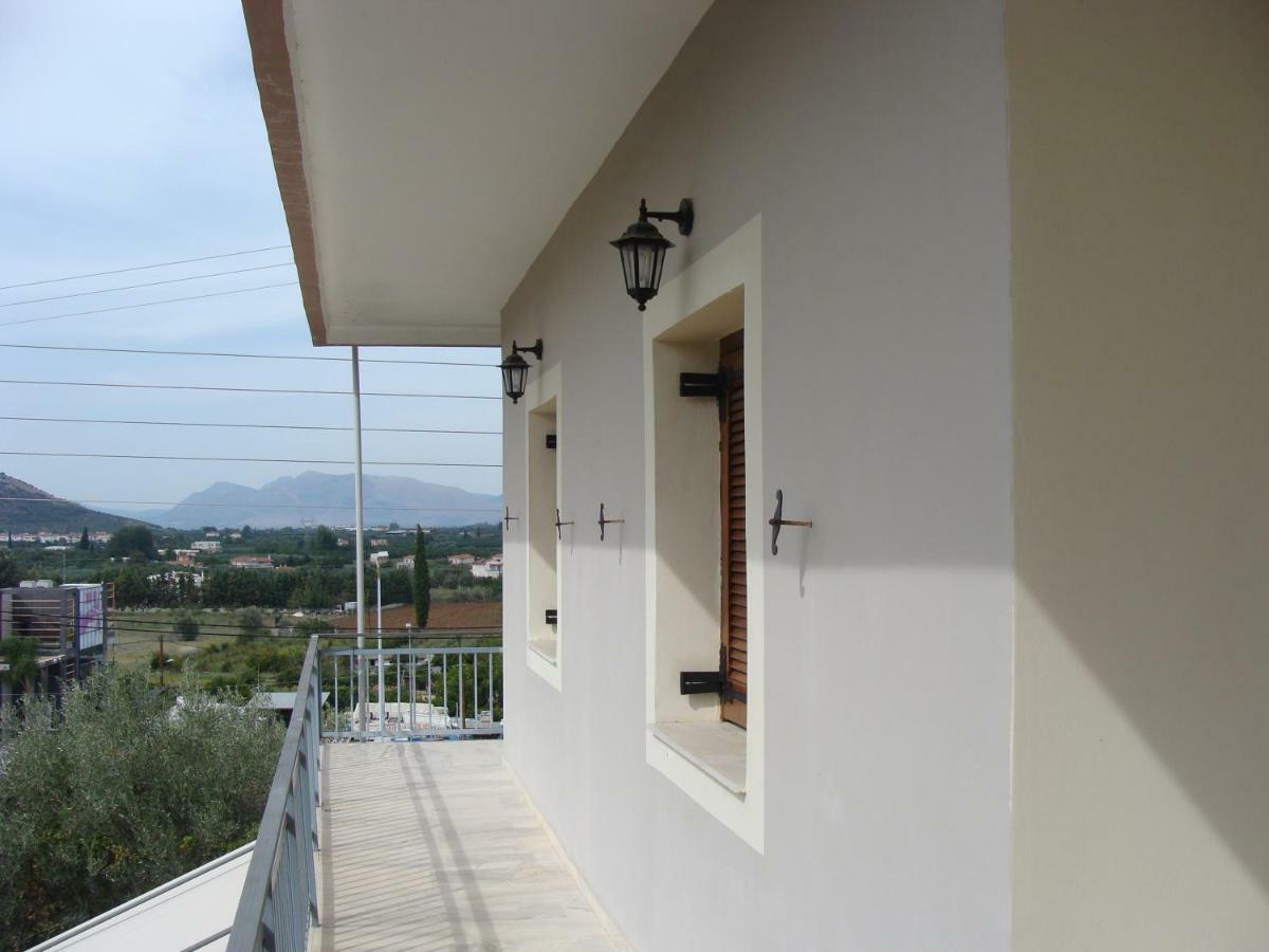דירות Family Cozy House נאפפליו מראה חיצוני תמונה