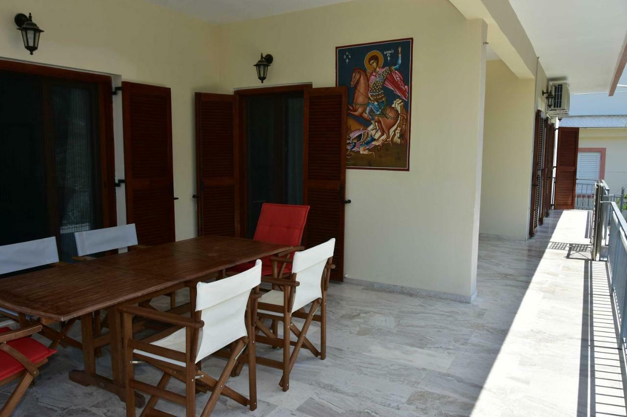 דירות Family Cozy House נאפפליו מראה חיצוני תמונה