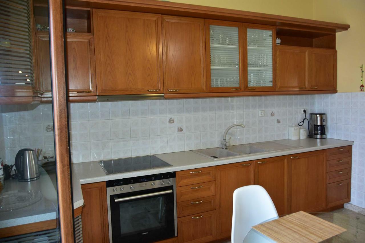 דירות Family Cozy House נאפפליו מראה חיצוני תמונה