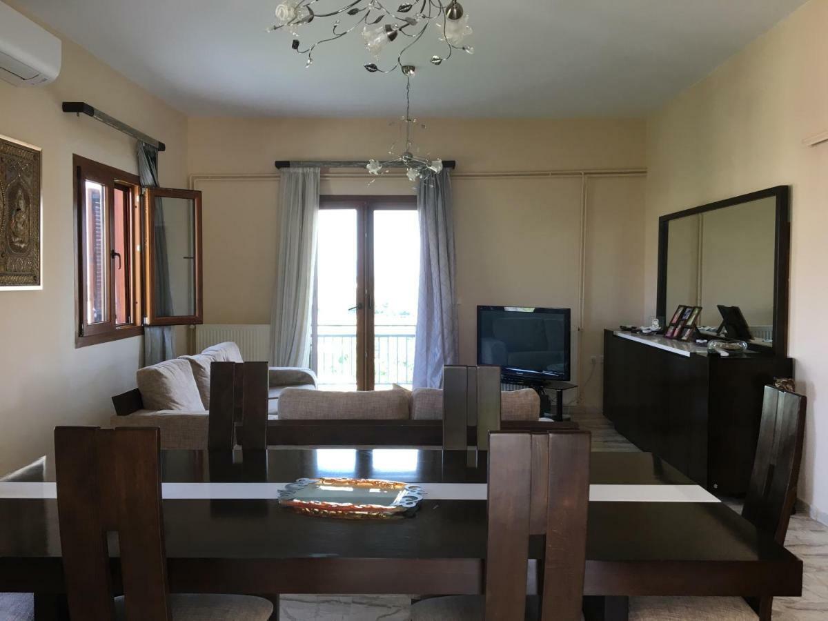 דירות Family Cozy House נאפפליו מראה חיצוני תמונה
