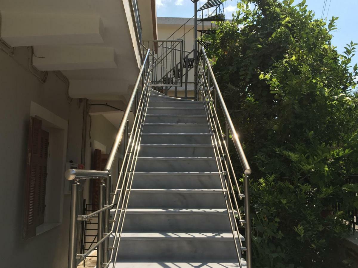 דירות Family Cozy House נאפפליו מראה חיצוני תמונה